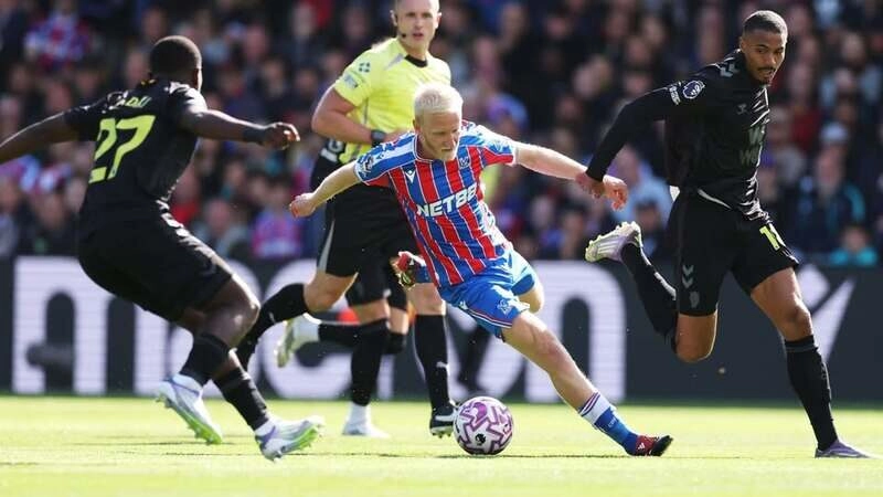 Soi kèo Sunderland vs Crystal Palace - Vòng 22 Ngoại Hạng Anh